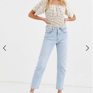 Levi's Wedgie Straight in Dib. Size 26X26